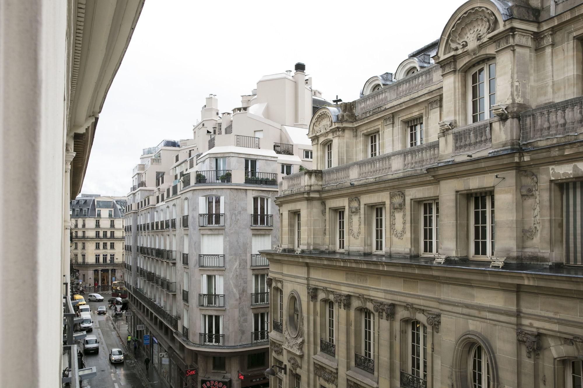 Hotel De Seze Paris Exterior photo